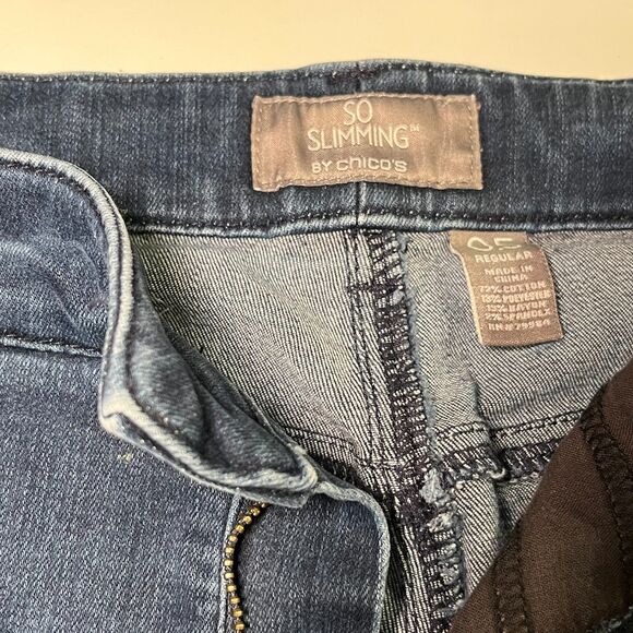 Chico's So Slimming Denim Jeans Women's Stretch Size 6 Boot Cut Dark Wash Blue - Picture 2 of 10